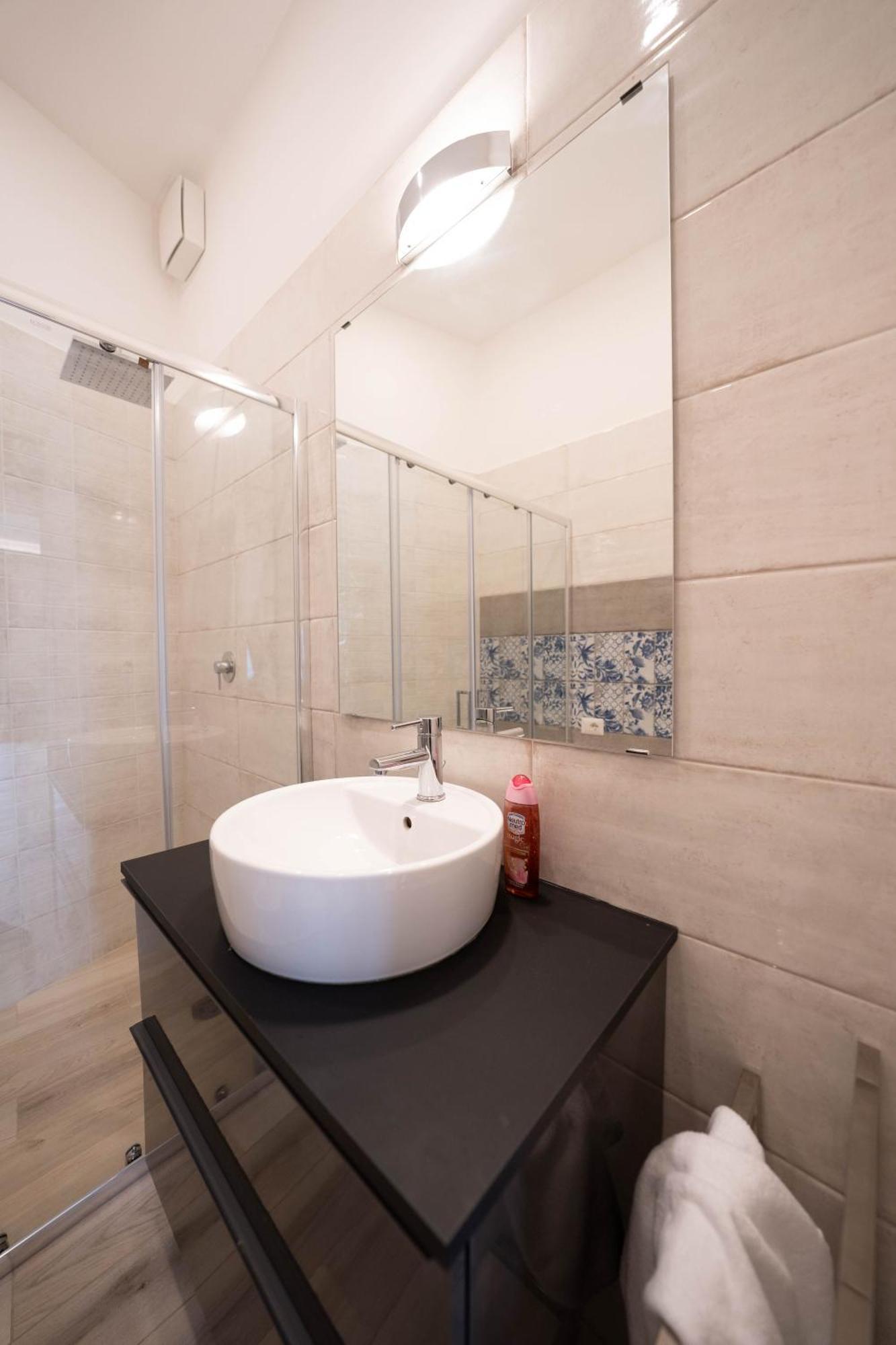 Residenza Pugliese - Golfo Di Napoli By Dimorra Apartment Luaran gambar